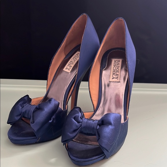 Badgley Mischka Shoes - Badgley Mischka Navy Satin Bow Peep-Toe Heels